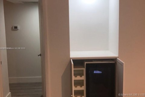 Copropriété à vendre à Miami Beach, Floride: 2 chambres, 110.55 m2 № 1893033 - photo 22