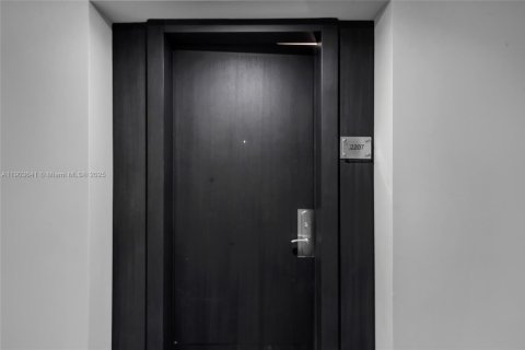 Copropriété à vendre à Hallandale Beach, Floride: 2 chambres, 145.95 m2 № 1954765 - photo 20