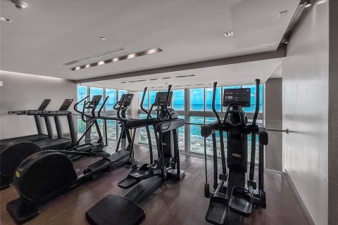 Copropriété à vendre à Hallandale Beach, Floride: 2 chambres, 145.95 m2 № 1954765 - photo 12