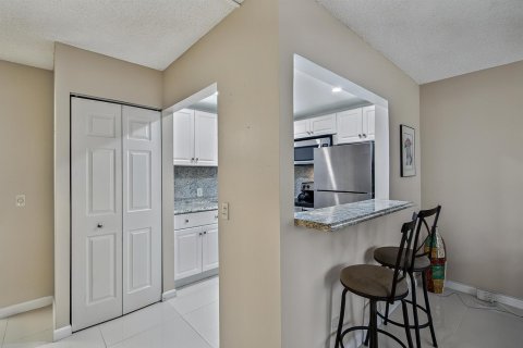 Copropriété à louer à Boca Raton, Floride: 1 chambre, 65.22 m2 № 2086077 - photo 6
