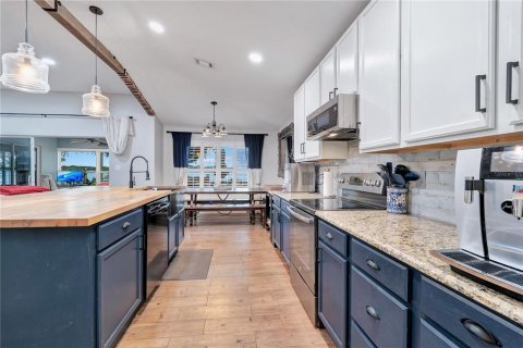 Villa ou maison à vendre à Tavares, Floride: 3 chambres, 149.85 m2 № 2377495 - photo 9