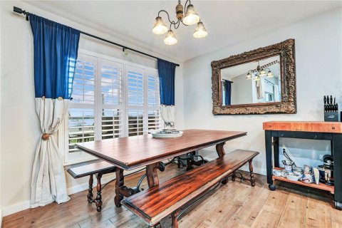 Villa ou maison à vendre à Tavares, Floride: 3 chambres, 149.85 m2 № 2377495 - photo 8