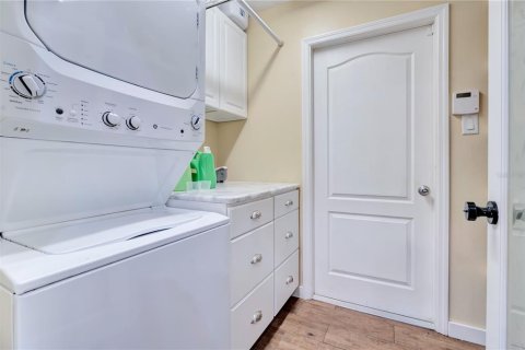 Villa ou maison à vendre à Tavares, Floride: 3 chambres, 149.85 m2 № 2377495 - photo 20