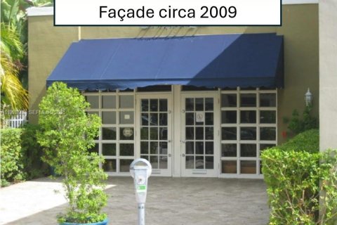 Commercial property in Coral Gables, Florida № 1986895 - photo 2