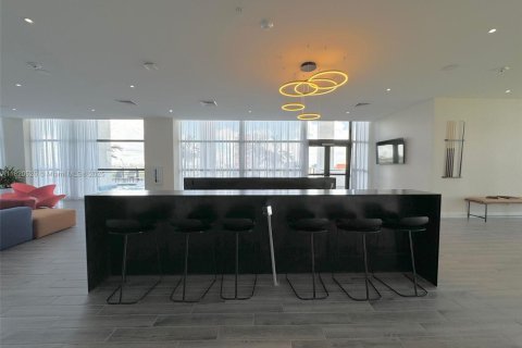 Apartment in Miami, Florida 1 bedroom, 60.67 sq.m. № 1937501 - photo 20