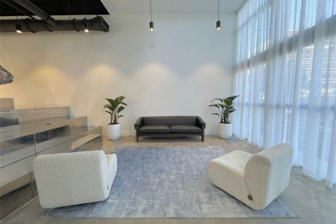 Apartment in Miami, Florida 1 bedroom, 60.67 sq.m. № 1937501 - photo 21