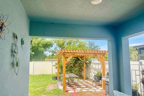 House in Davenport, Florida 4 bedrooms, 148.83 sq.m. № 1902793 - photo 3