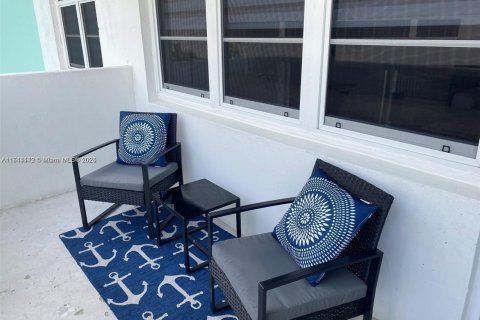 Купить кондоминиум в Холливуд, Флорида 2 спальни, 111.2м2, № 1980125 - фото 8