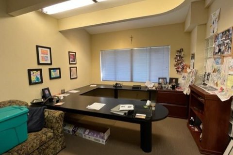 Propiedad comercial en venta en Tampa, Florida, 117.06 m2 № 1273003 - foto 4