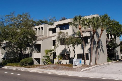 Propiedad comercial en venta en Tampa, Florida, 117.06 m2 № 1273003 - foto 20