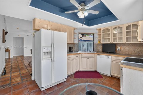 Купить кондоминиум в Майами, Флорида 3 спальни, 99.41м2, № 2270819 - фото 29
