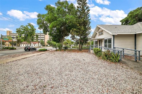 Commercial property in Tavares, Florida 224.08 sq.m. № 1793564 - photo 4