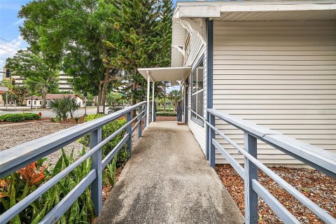 Commercial property in Tavares, Florida 224.08 sq.m. № 1793564 - photo 3