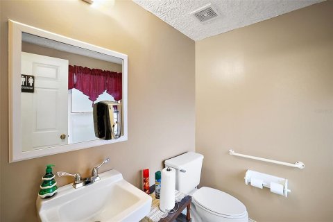 Commercial property in Tavares, Florida 224.08 sq.m. № 1793564 - photo 12