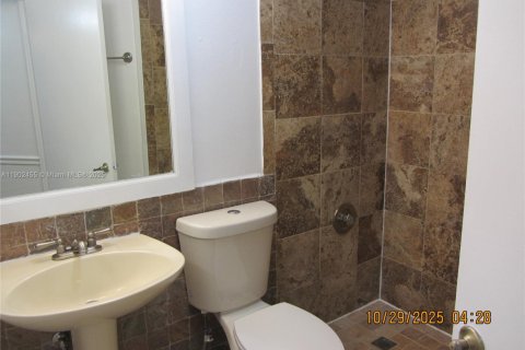 Condominio en alquiler en Doral, Florida, 1 dormitorio, 65.96 m2 № 1953865 - foto 26
