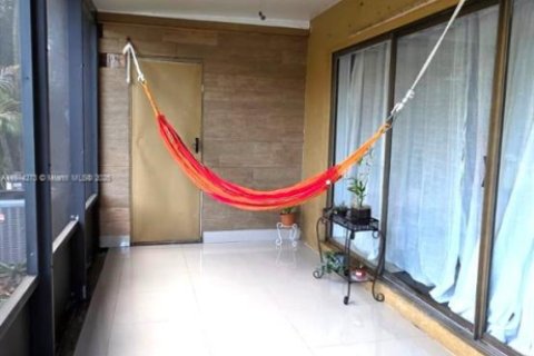 Adosado en venta en Sunrise, Florida, 2 dormitorios, 132.66 m2 № 1925814 - foto 20