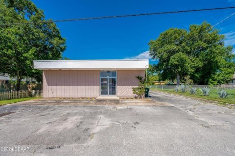 Propiedad comercial en venta en Daytona Beach, Florida, 187.11 m2 № 2121225 - foto 13