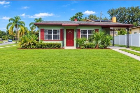 House in Orlando, Florida 3 bedrooms, 80.27 sq.m. № 2355163