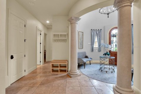 House in Four Corners, Florida 7 bedrooms, 549.7 sq.m. № 1884845 - photo 21