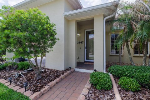 Adosado en venta en New Smyrna Beach, Florida, 3 dormitorios, 182.18 m2 № 2091721 - foto 5