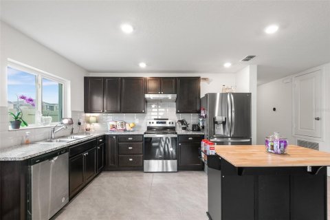 Casa en venta en Winter Haven, Florida, 4 dormitorios, 157.56 m2 № 1908659 - foto 4
