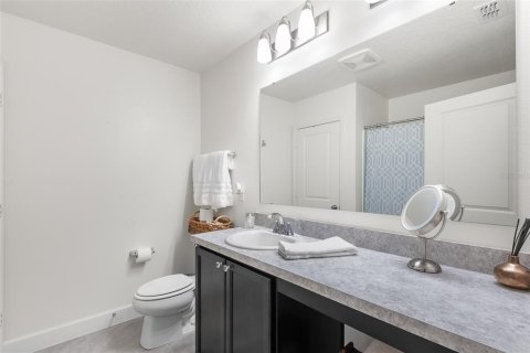 Casa en venta en Winter Haven, Florida, 4 dormitorios, 157.56 m2 № 1908659 - foto 24