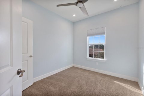 Touwnhouse à vendre à Sarasota, Floride: 4 chambres, 162.11 m2 № 1565369 - photo 29