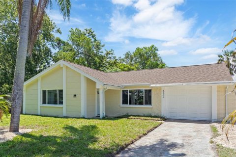 Casa en venta en Holiday, Florida, 2 dormitorios, 111.48 m2 № 1840104 - foto 3