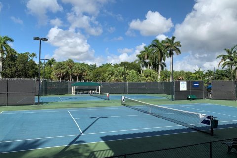 Townhouse in Doral, Florida 2 bedrooms, 133.69 sq.m. № 1946884 - photo 21