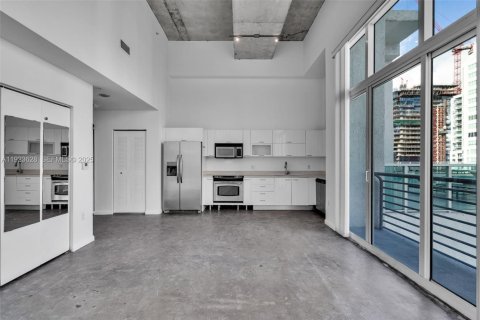 Купить кондоминиум в Майами, Флорида 1 спальня, 57.6м2, № 1985743 - фото 8