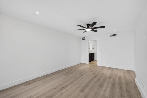 Copropriété à louer à North Palm Beach, Floride: 2 chambres, 115.57 m2 № 2153642 - photo 22
