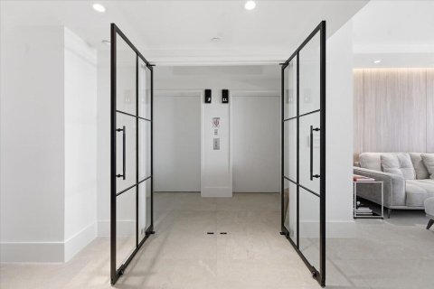 Condo in Fort Lauderdale, Florida, 3 bedrooms  № 2146911 - photo 8