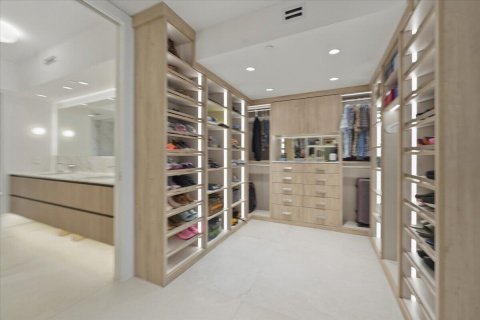 Condo in Fort Lauderdale, Florida, 3 bedrooms  № 2146911 - photo 15