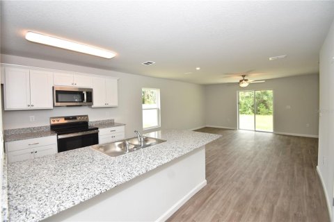 Casa en alquiler en Palm Coast, Florida, 4 dormitorios, 140.93 m2 № 1905985 - foto 2