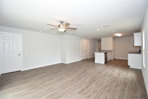 Casa en alquiler en Palm Coast, Florida, 4 dormitorios, 140.93 m2 № 1905985 - foto 4