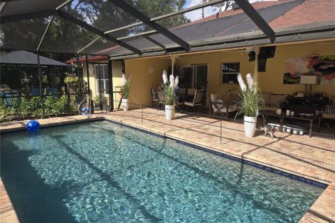 Villa ou maison à louer à Brooksville, Floride: 2 chambres, 127.09 m2 № 1838035 - photo 11