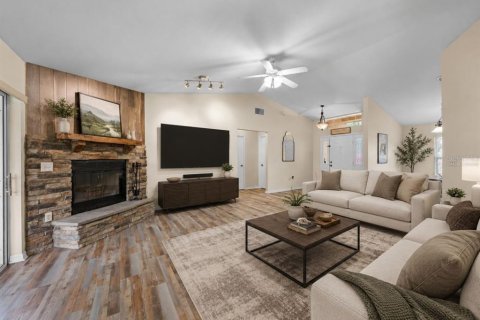 Villa ou maison à vendre à Lakeland, Floride: 3 chambres, 148.09 m2 № 2334214 - photo 3