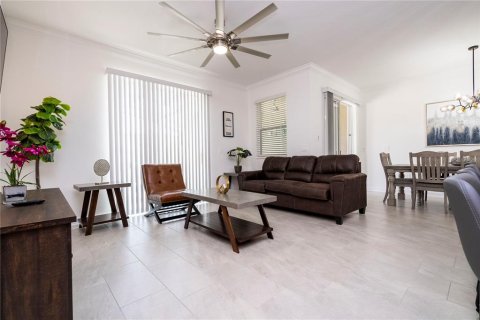 Adosado en venta en Kissimmee, Florida, 4 dormitorios, 176.7 m2 № 2239848 - foto 18