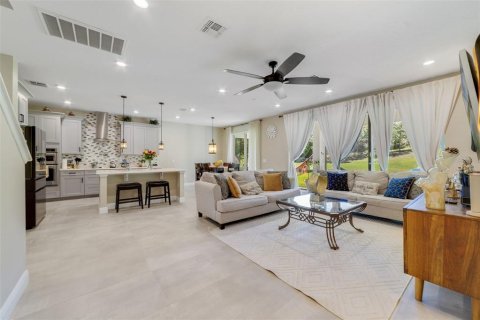 Villa ou maison à vendre à Oakland, Floride: 5 chambres, 327.76 m2 № 2139961 - photo 2
