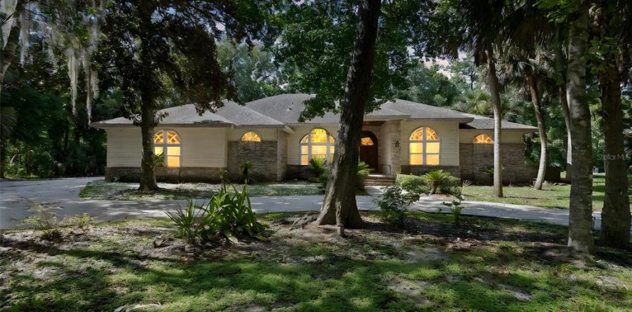 Casa en Longwood, Florida 5 dormitorios, 390.38 m2 № 1828557