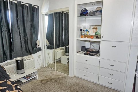 Condo in Lutz, Florida, 1 bedroom  № 2108031 - photo 18