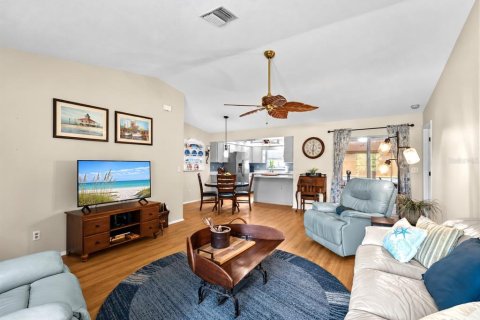 Villa ou maison à vendre à Venice, Floride: 2 chambres, 156.08 m2 № 2404910 - photo 10