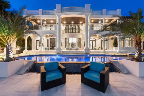 Villa ou maison à vendre à Golden Beach, Floride: 8 chambres, 776.01 m2 № 1939974 - photo 5