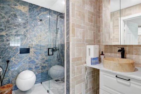 Villa ou maison à vendre à Hollywood, Floride: 3 chambres, 161.28 m2 № 2010848 - photo 21