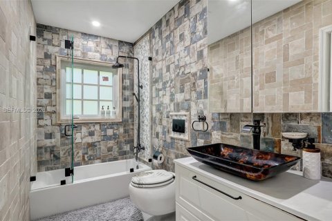 Villa ou maison à vendre à Hollywood, Floride: 3 chambres, 161.28 m2 № 2010848 - photo 27