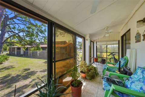 Condo in Englewood, Florida, 2 bedrooms  № 2094835 - photo 22