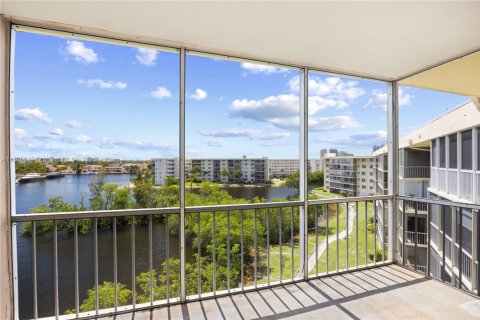 Condominio en venta en Aventura, Florida, 1 dormitorio, 72.46 m2 № 1977485 - foto 23