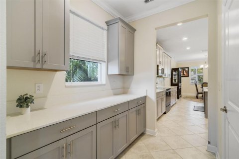 House in Four Corners, Florida 4 bedrooms, 307.04 sq.m. № 1718427 - photo 7
