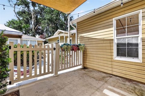 House in Mount Dora, Florida 4 bedrooms, 156.08 sq.m. № 2197999 - photo 8