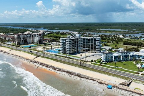 Condo in Flagler Beach, Florida, 2 bedrooms № 2238231 - photo 24